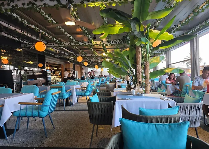 Azimuth Luxury * Constanta