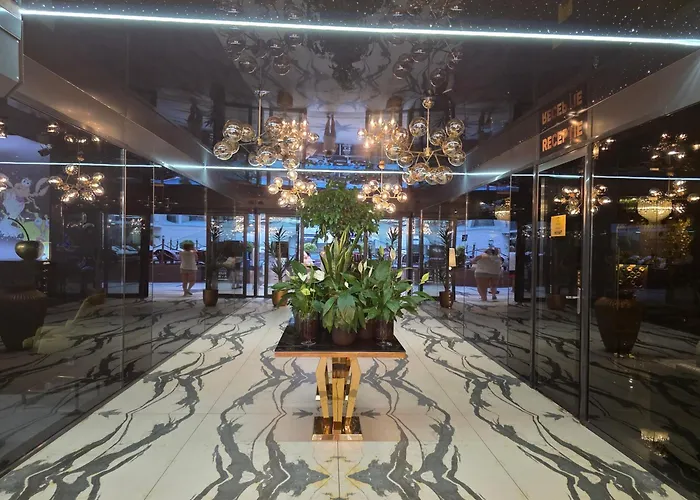 Azimuth Luxury Apartment Constanta